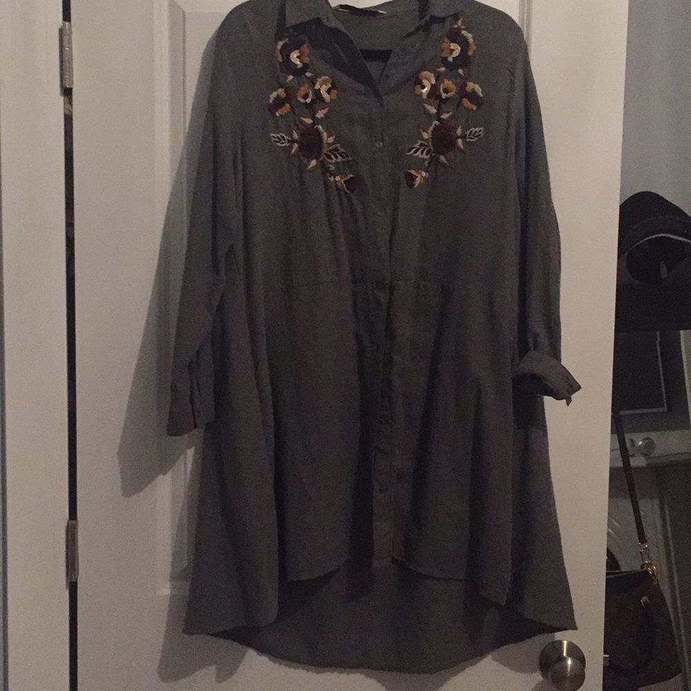 Grey and floral button down tunic